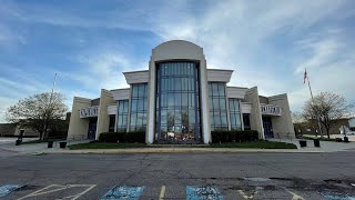 Chapel Hill Mall on its last day open | ExLog Live