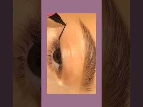 Vídeo: Como encontrar o eyeliner que combina com você: 14 etapas (com fotos)