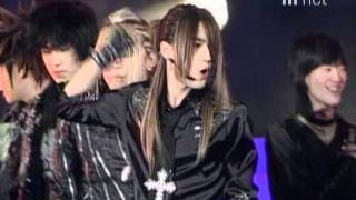 Magic Castle + The Way U Are + Tri-Angle - DBSK Mnet Yepp Concert 20041217