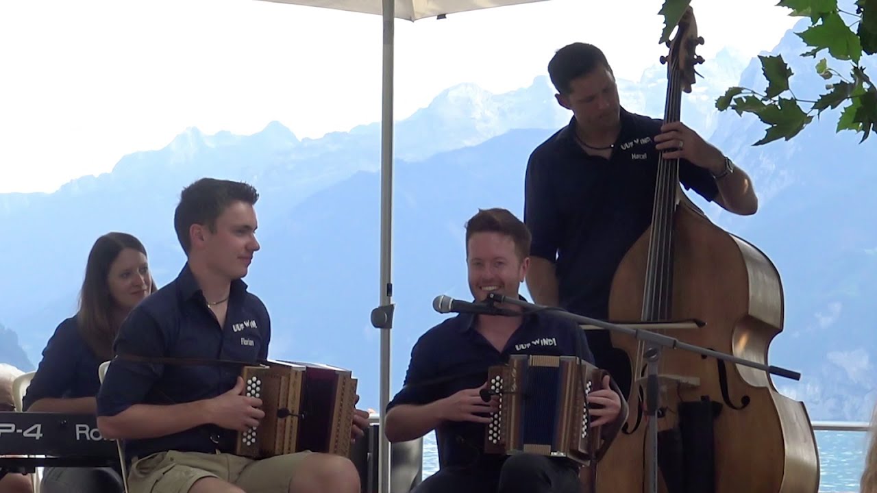 Uufwind, mit ufm Stoos ob Schwyz (Cecilia Schmidig)