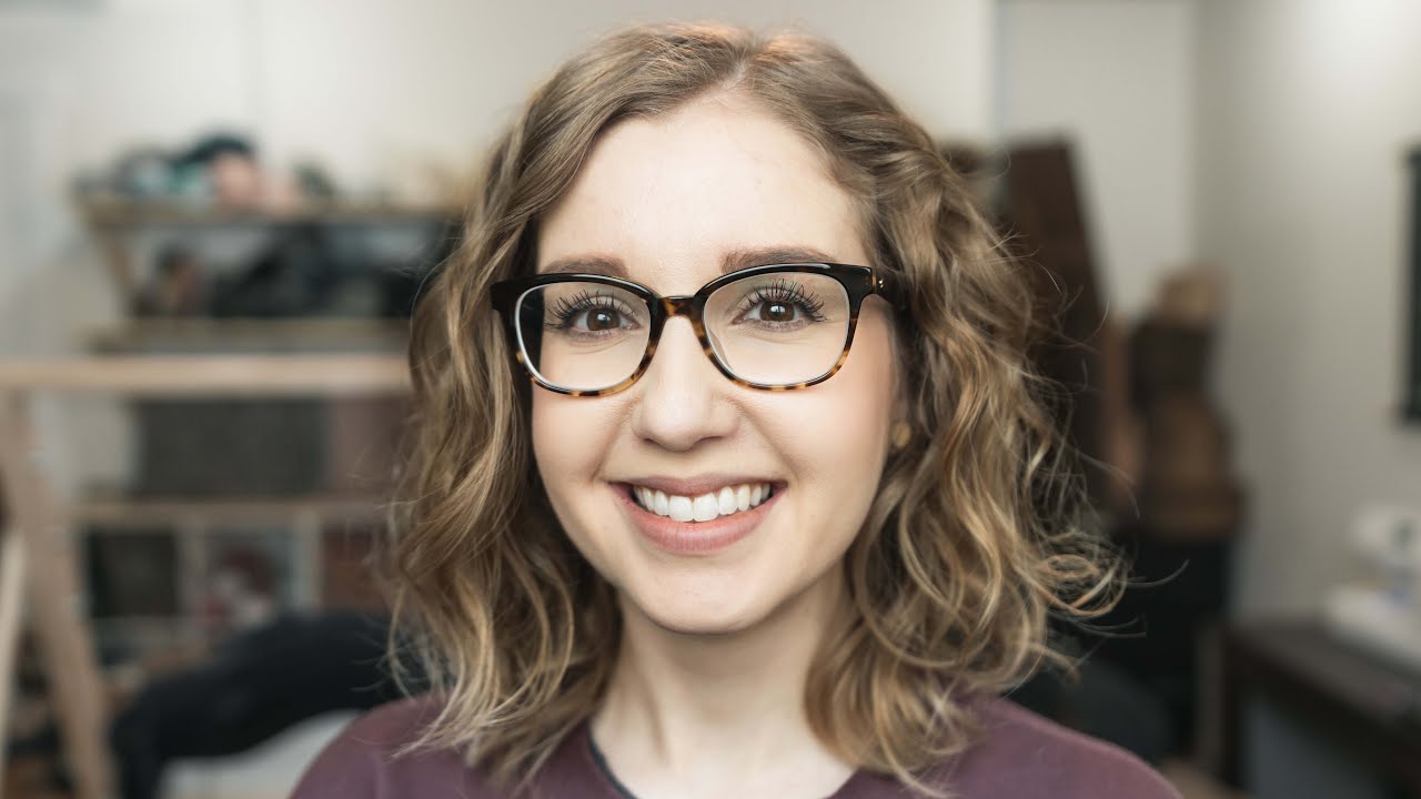 I'm an expert at staying home | Studio Vlog