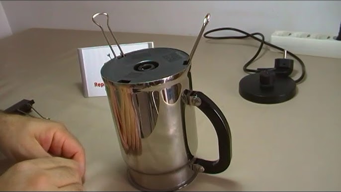 Trudeau Milk Frother, Battery