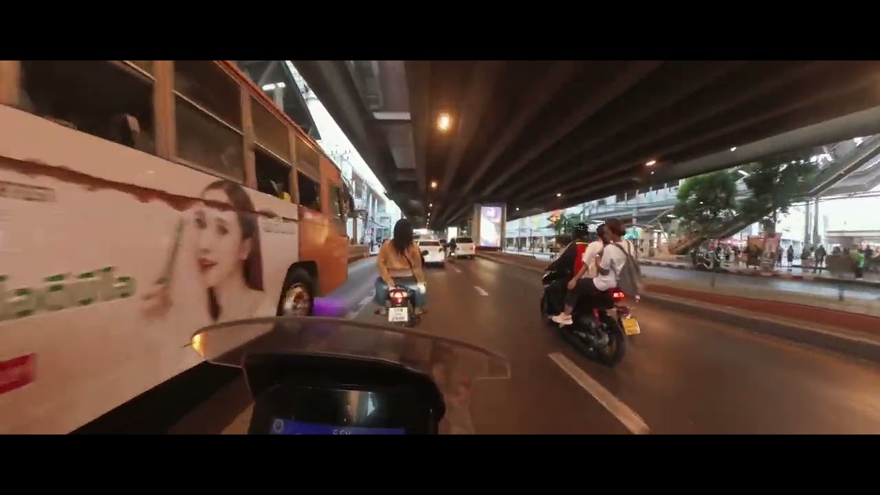 [ASMR] ขี่มอไซค์ไปทำงานกับ ADV350 (No Talking)