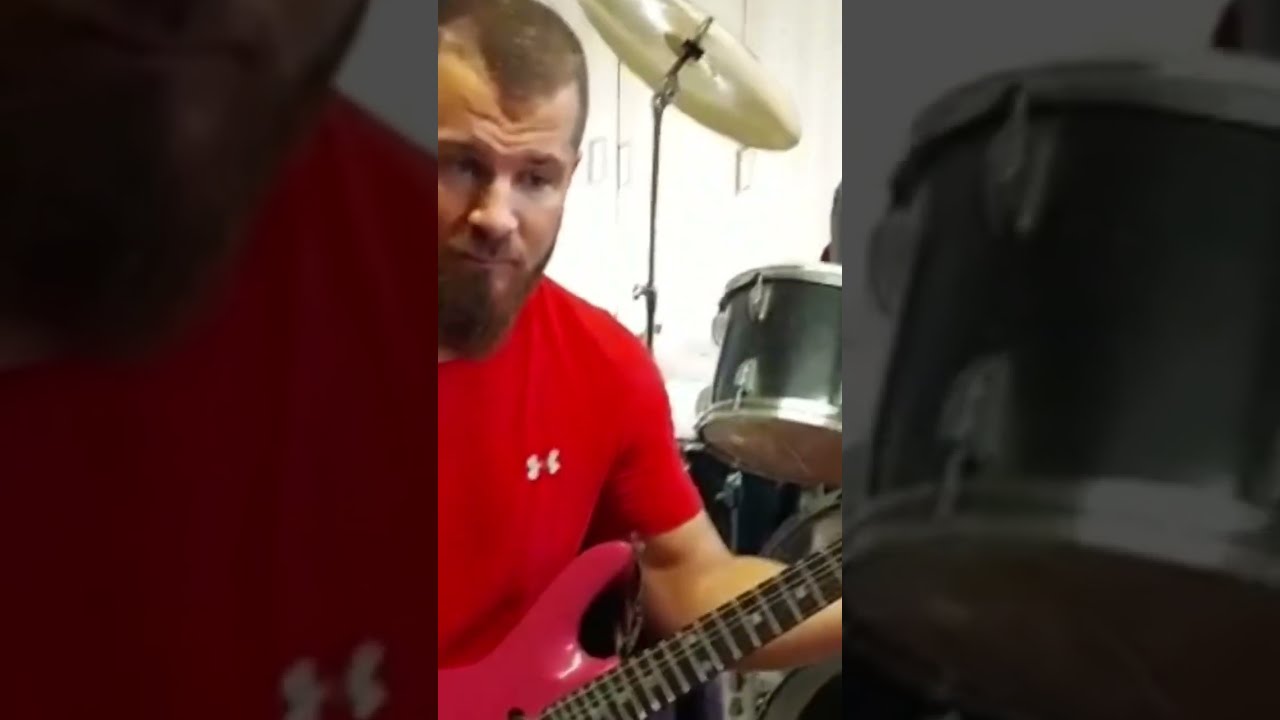 Don‘t fear the reaper played by Pro Wrestler Mexxberg and his father