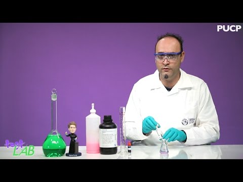TestLab: ¿Por qué el agua oxigenada produce burbujas en una herida?