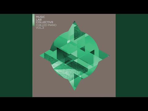Putar Saint-Saëns: The Swan (The Carnival of the Animals) - Music Lab Collective
