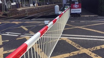 Kingsknowe Station Level Crossing (Edinburgh) Saturday 21.04.2018