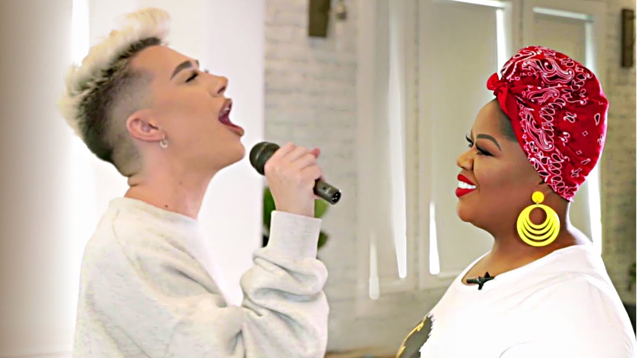 Джеймс Чарльз поет 