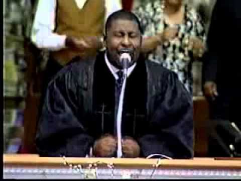 Shirley Caesar Classic Pastor E Dewey Smith Jr - YouTube