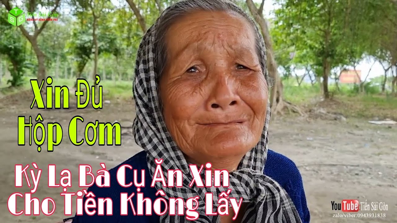 Kỳ lạ bà lão ăn xin dưới gầm cầu nhưng cho tiền không lấy chỉ xin đủ 1 hộp cơm
