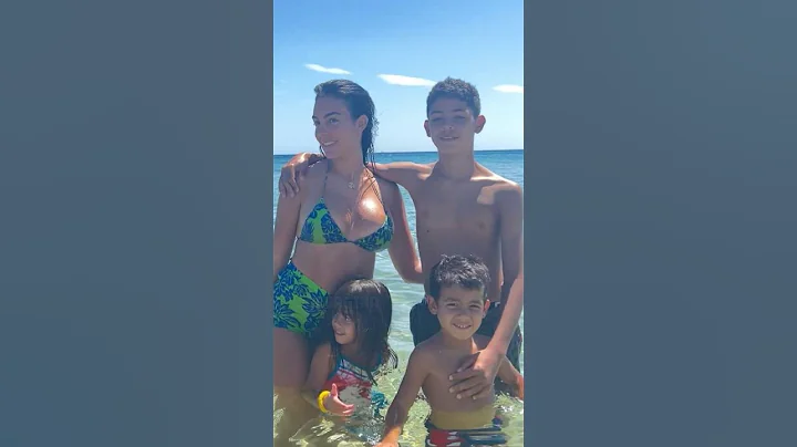 Georgina Rodriguez And Cristiano Ronaldo Junior Relationship 😯ll #ronaldo #georginarodriguez #shorts - DayDayNews