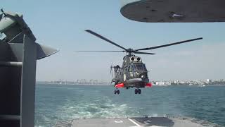 Apuntarea Elicopterului Iar 330 Puma Naval Pe Fregata Regele Ferdinand