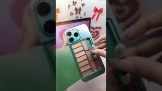 POV You’re obsessed with makeup but also need to save space in your bag 🎒💄 This iPhone palet