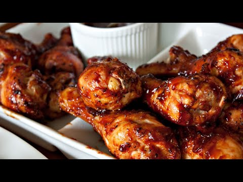 دبابيس الدجاج المشوية بالعسل وبهارات الكيجن اللذيذة