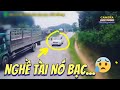 [ATGT] Đánh lái tránh xe con vượt ẩu tại khúc cua, tài xế xe đầu kéo hứng trọn &quot;hậu quả&quot;