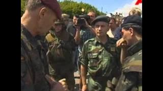 Prizren13 Qershor 1999: Diskutim i tensionuar mes Kforit dhe Ushtris Jugosllave