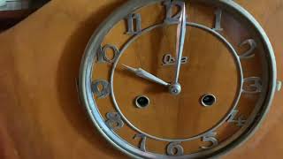 часы настольные ОЧЗ Янтарь с боем 1958 год СССР vintage USSR table chiming clock JANTAR
