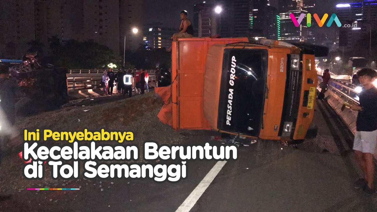 Tabrakan Maut di Tol Semanggi, Beberapa Mobil Hancur