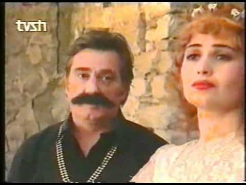 Video: Çfarë ndodhi në ballon e maskaradës në Romeo dhe Zhuljeta?