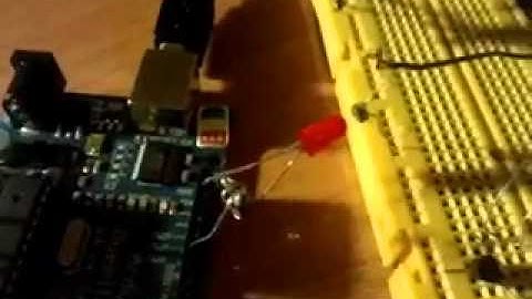Analog wave generator oscillator with digital controlled LFO by Arduino