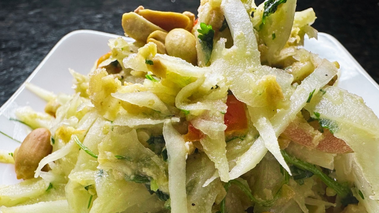 ENSALADA THAILANDESA-  THAI SALAD- QUE DELICIA DE ENSALADA- ENSALADA RICA CON SABORES EXPLOSIVO.