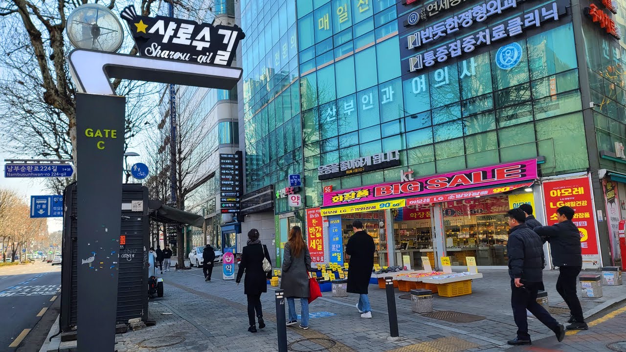 Пешеходная экскурсия по Сеулу, район Кванак | Прогулка по улочкам Сеула | 4K Сеул