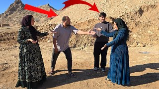 Download Lagu Hojjat alongside Ismail: Hojjat allies with Ismail to defeat Khan MP3