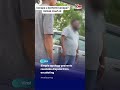Simple apology prevents roadside dispute from escalating
