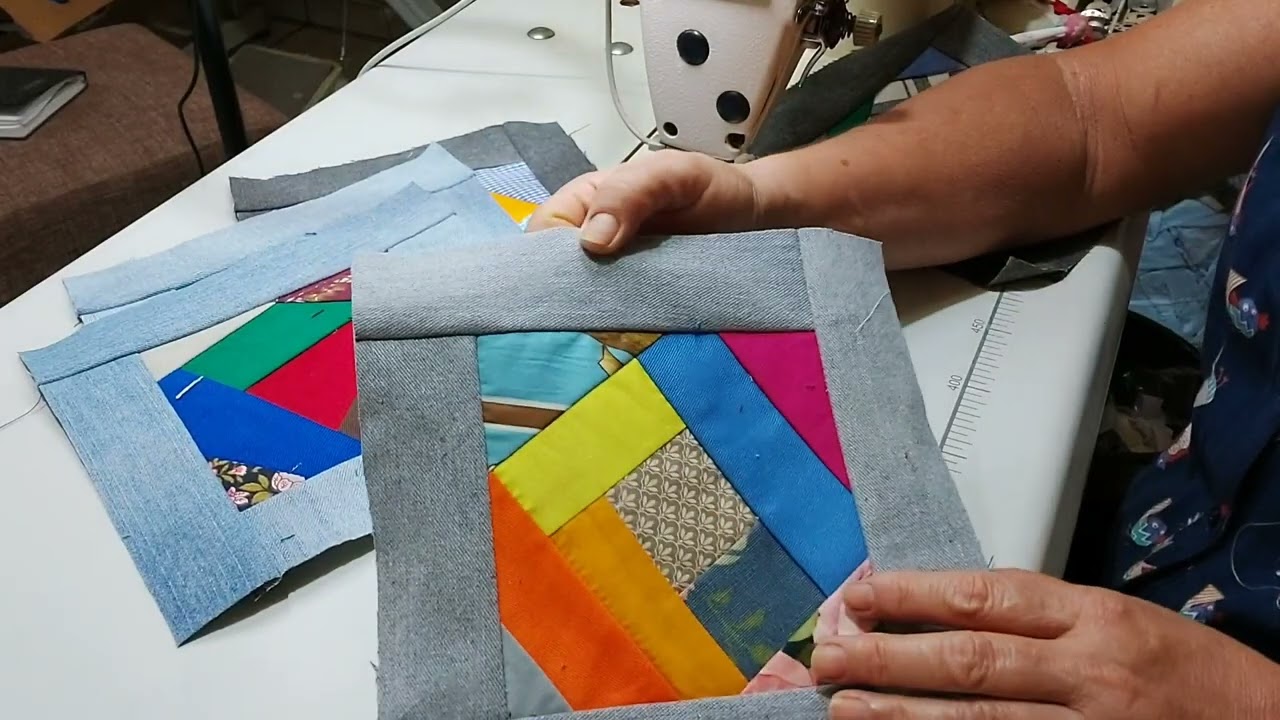 LINDO TAPETE DE RETALHO FEITO COM JEANS