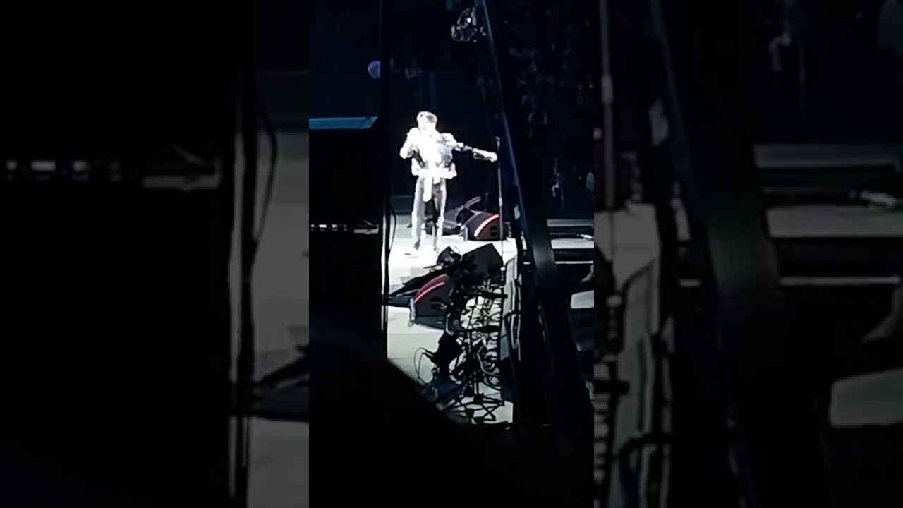 Dimash #MSG #LovesnotOverYet #fancam #MadisonSquareGardens 10.5.2025@DimashQudaibergen_official 