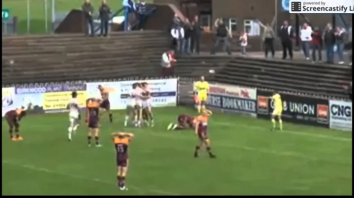 Featherstone v Batley - shocking mistake (with synched commentary)