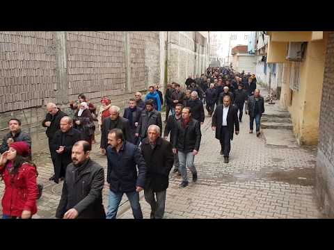 Amed halkı Leyla Güven için Diyarbakır Cezaevi'ne yürüdü