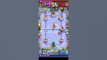 Elixir Golem Mega Knight vs 2 6 hog cycle