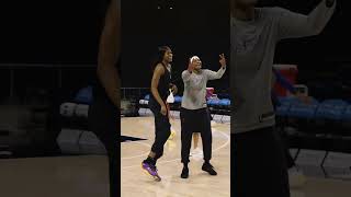 Julie Vanloo & Julie Allemand Beat Rickea Jackson & Sania Feagin In Halfcourt Contest Basketball