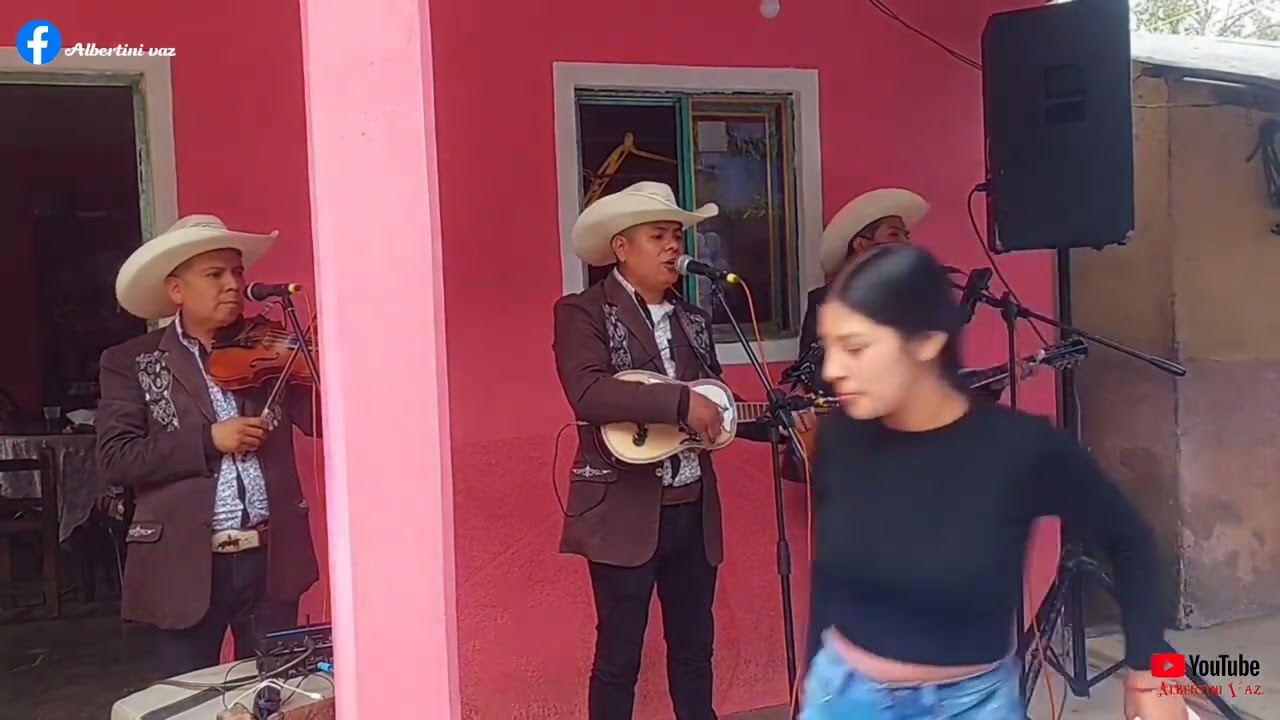 TRÍO NUEVA IMAGEN: La presumida vieja