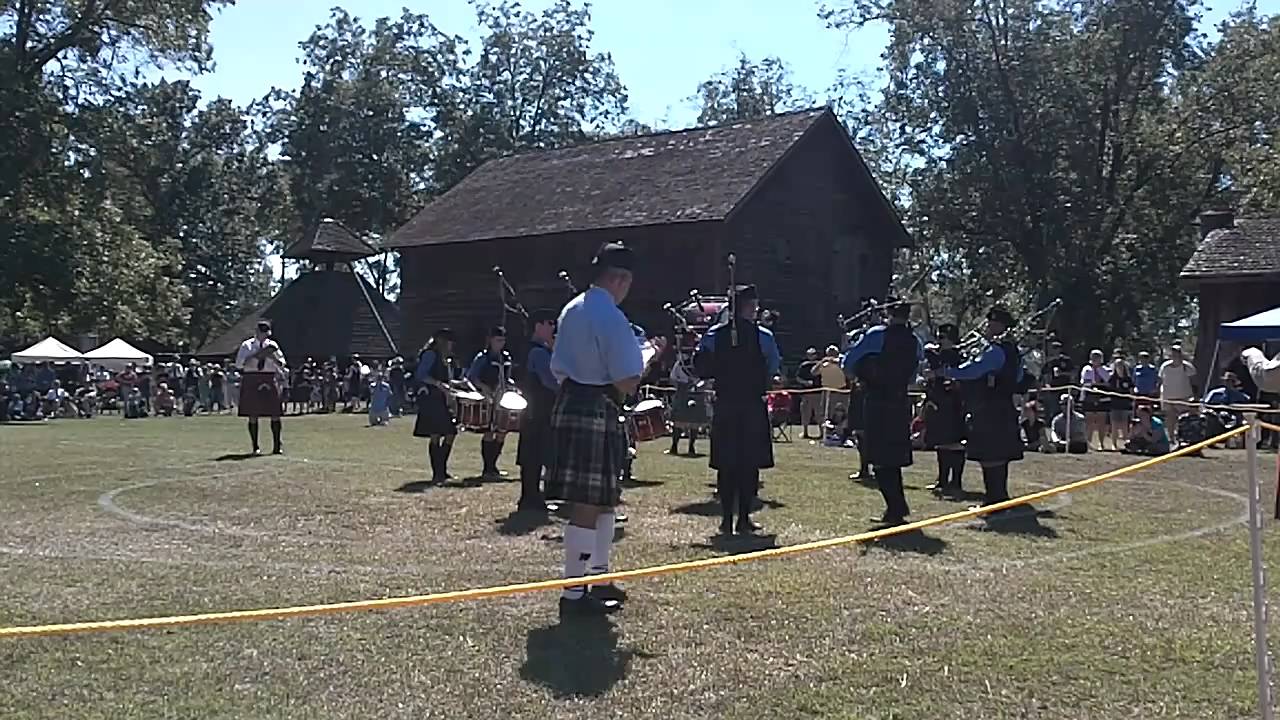 JAMESTOWN PIPES AND DRUMS GRADE 4 SCOTLAND COUNTY 2010