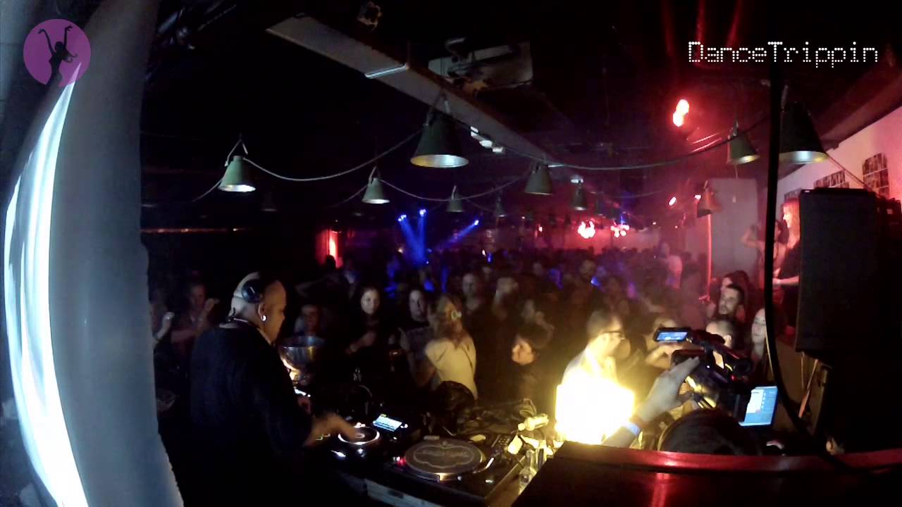 Tiga Plush (Dixon Re Rub) [played by Dj Sneak] YouTube