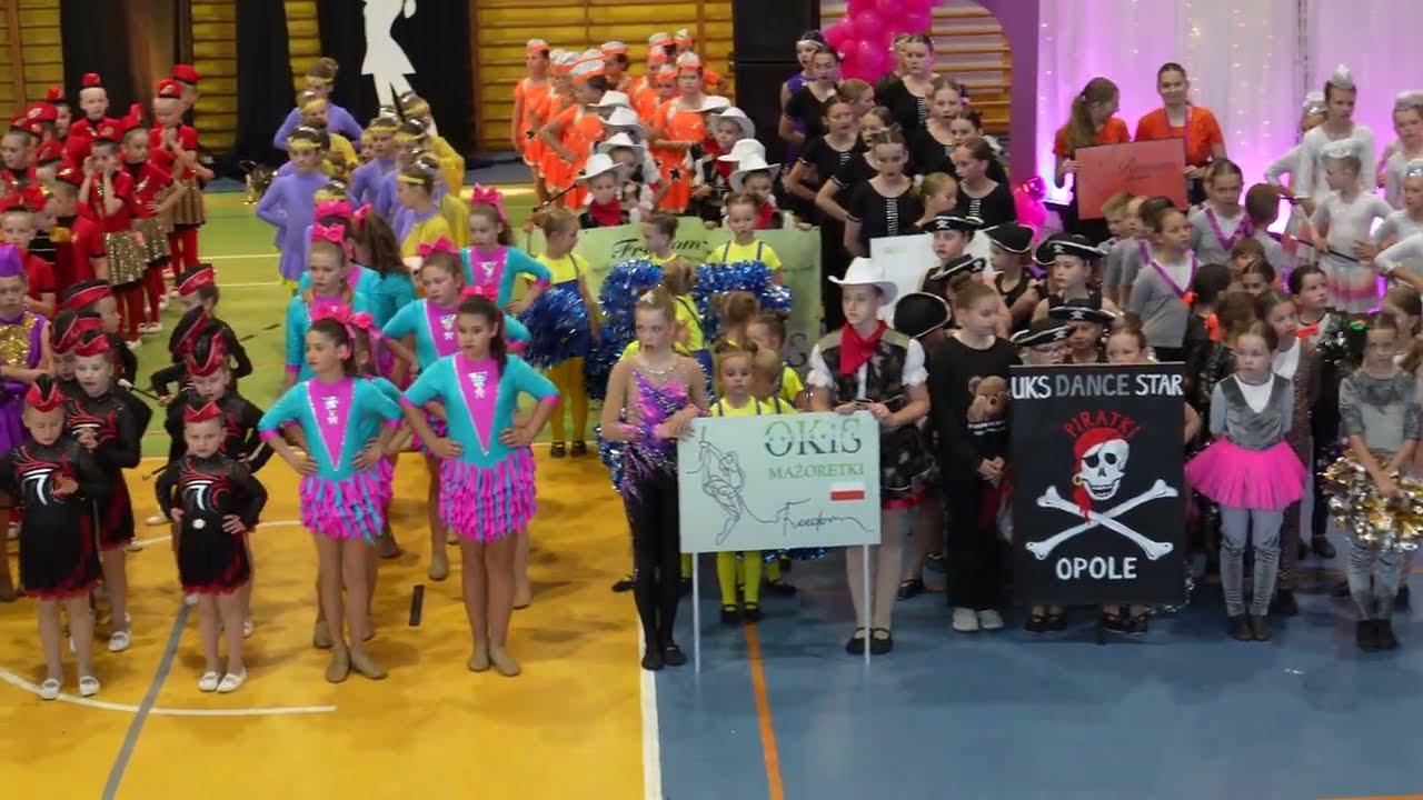 Otwarcie i parda Mistrzostw Polski Mażoretek Południowo-Zachodniej Gogolin