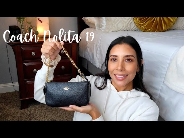 coach nolita wristlet 19