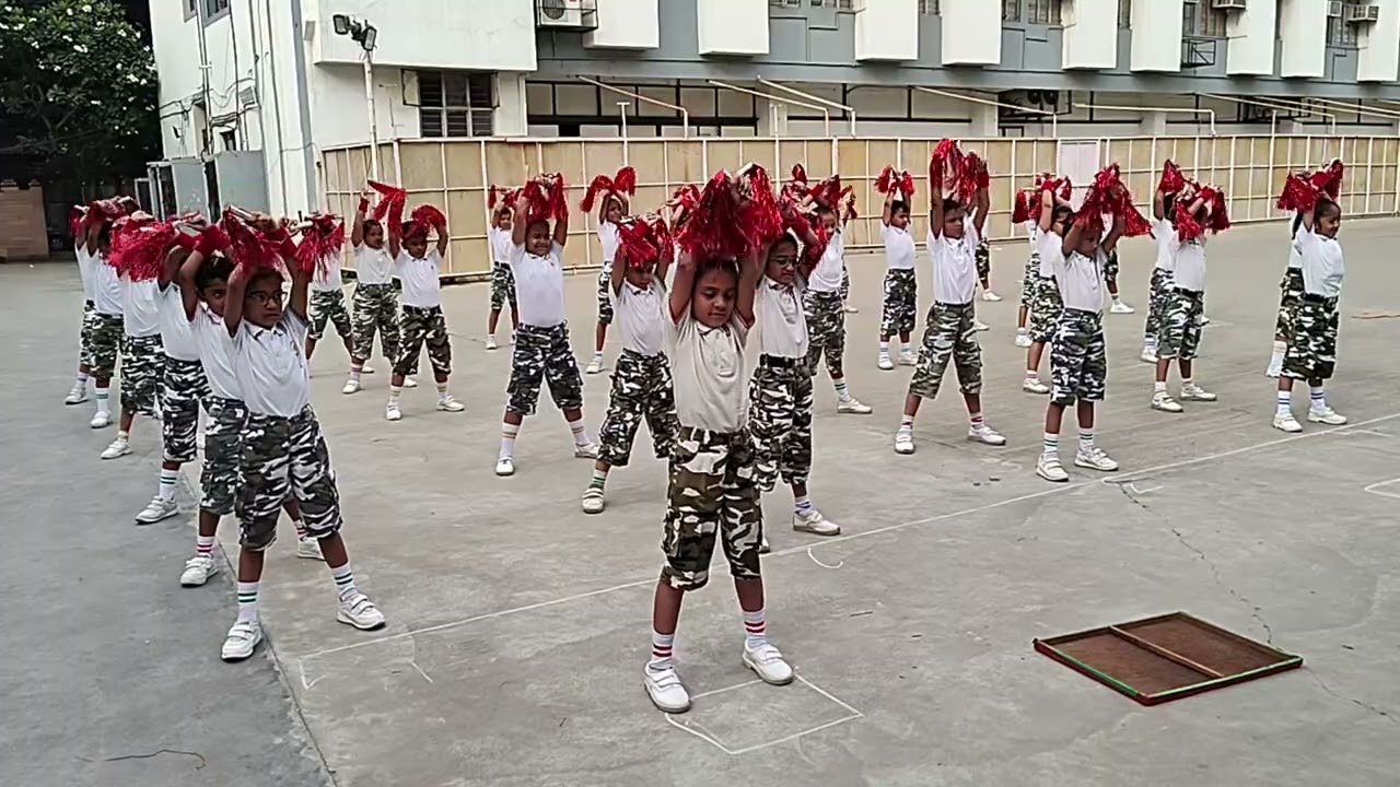 Drill performance by Class 2C St Kabir School Old, Ahmedabad