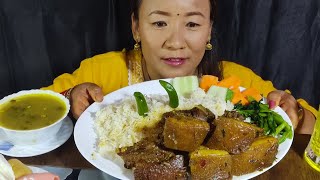 YUMMY BRAISED PORK FATTY JUICY BELLY WITH WHITE RICE ,RAYO KO SAG & CHIPS|| RUBI RAI MUKBANG