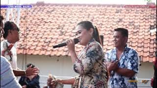 KAWIN KYAI VOC.JUJUN SIMILIKITY VERSI LIVE SHOW GADEL
