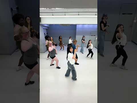 DanceJoa K-POP Dance Experienceㅣaespa (에스파) - ArmageddonㅣLearning to dance