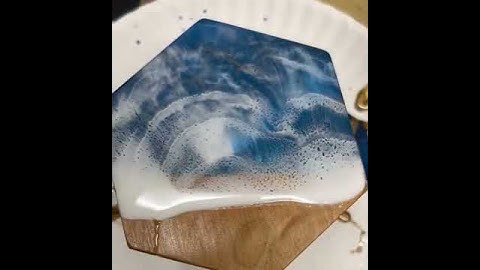 Video of our Ultra-Luxe Pigment Paste in Resin Waves White