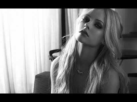 Skip Raiders feat. Jada - Another Day (Original)