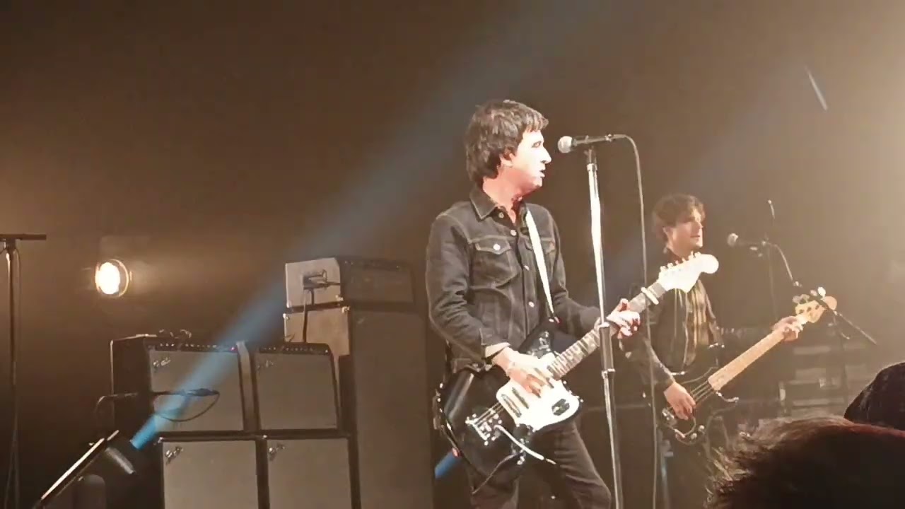 Johnny Marr Live Paris l Elysée Montmartre  Intro Generate 22 octobre 2025