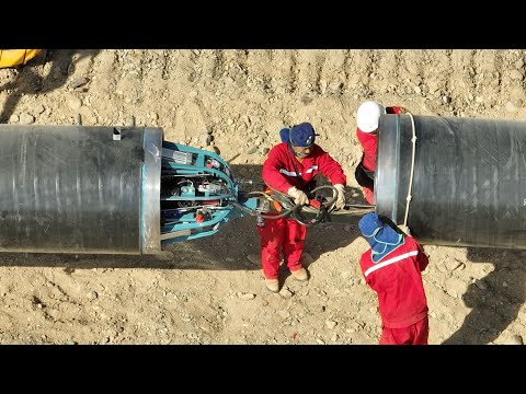 Xionggu Pipeline automatic welding machine used for the external pipeline project.