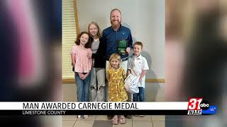 Elkmont man awarded Carnegie medal for saving man's life
