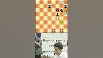 "Beginner’s Chess Guide – Your First Moves Explained!"