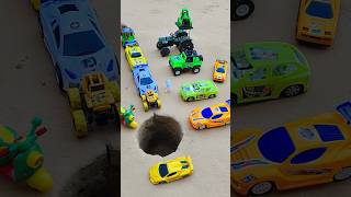 New big green tractor and mini rc racing car or mostar car in to pit 🔥 wow nice ✅ #viral #shorts